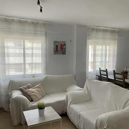 Apartamento A Pie De Playa En Apartment *